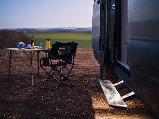 Tisch und Stühle – FrontRunner, Queedo