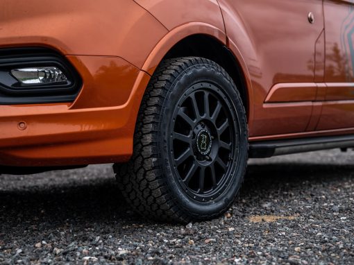 Neue Felgen und Spaccer am Ford Transit