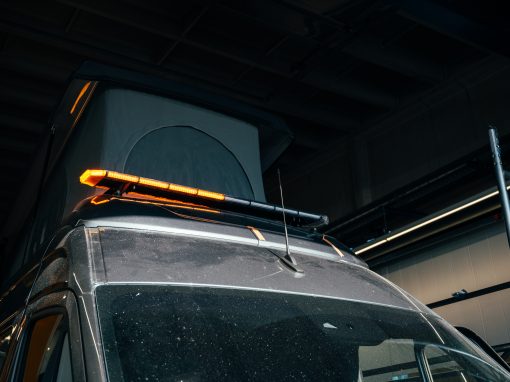 Umfeldbeleuchtung für Begleit- & Behördenfahrzeuge